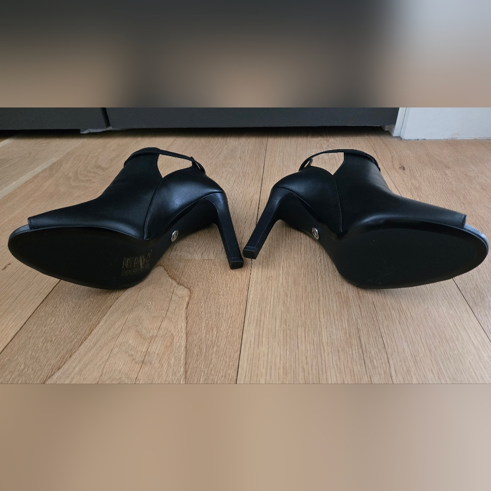 Michael Kors Black Leather Lawson Ankle Booties with Buckle - Picture 9 of 10